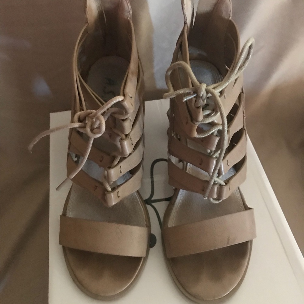 Tan Andrew Stevens Julissa high heeled sandal.